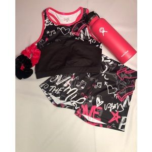 Sports Bra shorts outfit